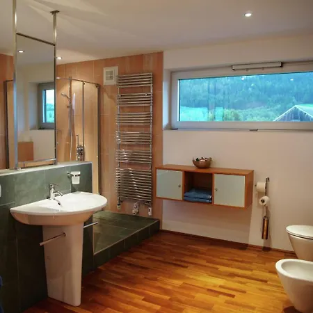 Schinking Xl Villa