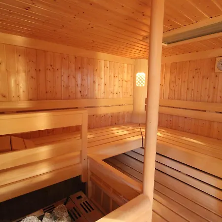 Schinking Xl Villa *