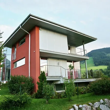 Schinking Xl Villa